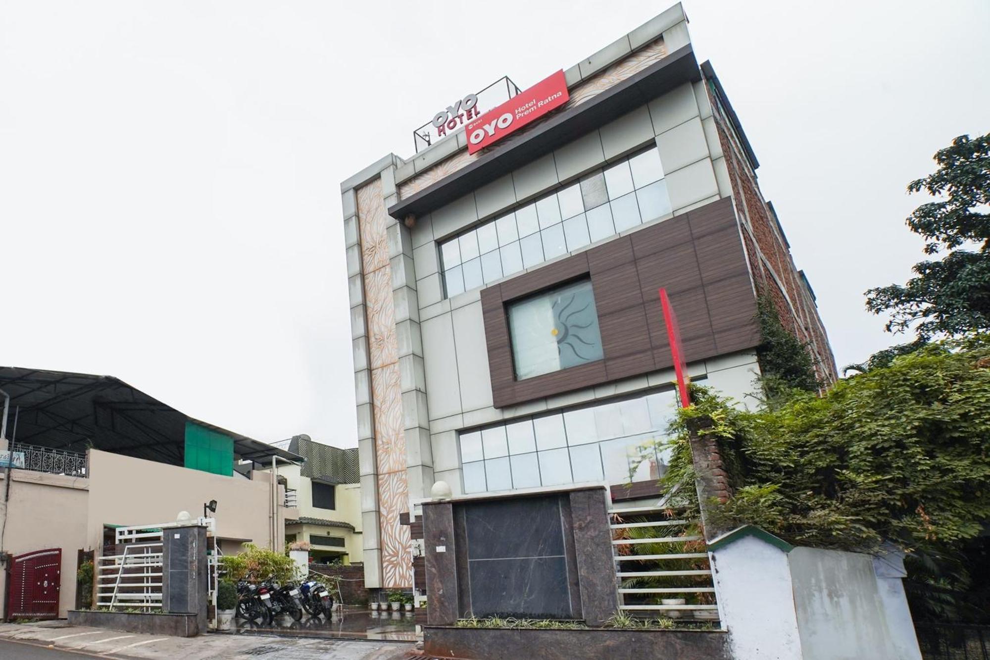 Collection O Prem Ratna Hotel Dehradun Exterior photo