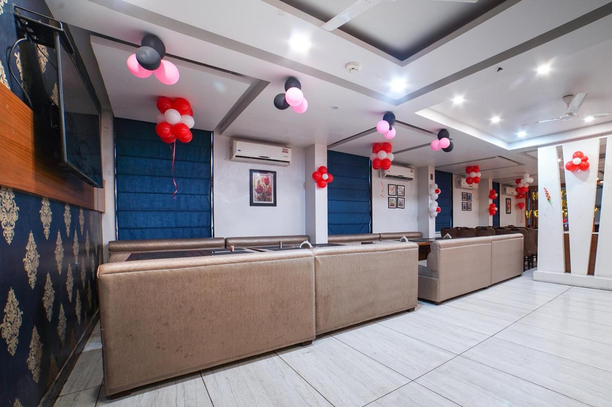 Collection O Prem Ratna Hotel Dehradun Exterior photo